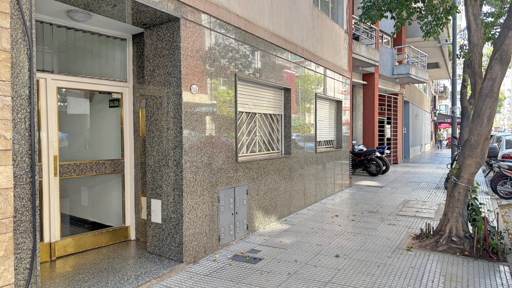 Recoleta Apto Credito Departamento 2 ambientes Lateral u$s79900 Muy Luminoso