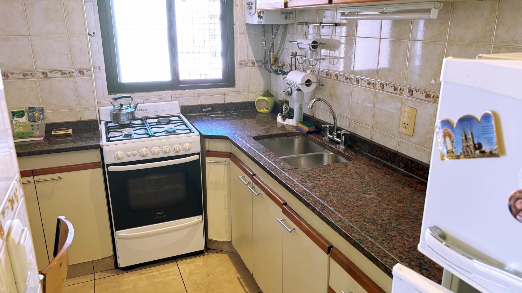 La Boca - Hermoso y Amplio Depto 3 ambientes con Balcon Frente  68m2 u$s79.950