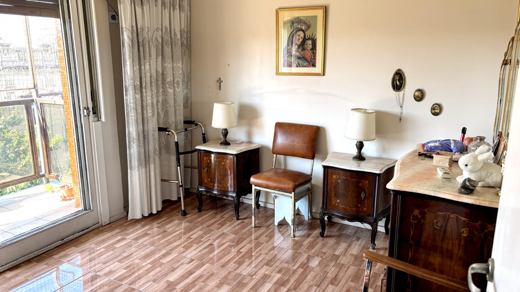 La Boca - Hermoso y Amplio Depto 3 ambientes con Balcon Frente  68m2 u$s79.950