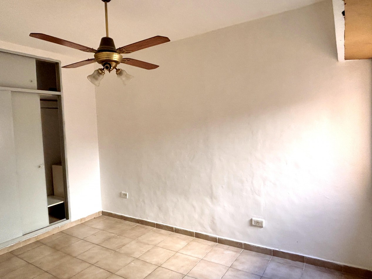 Apto Credito - PH 3 amb 2 baños completos 96,00m2 1er Piso u$s159000 Exp: $80.000