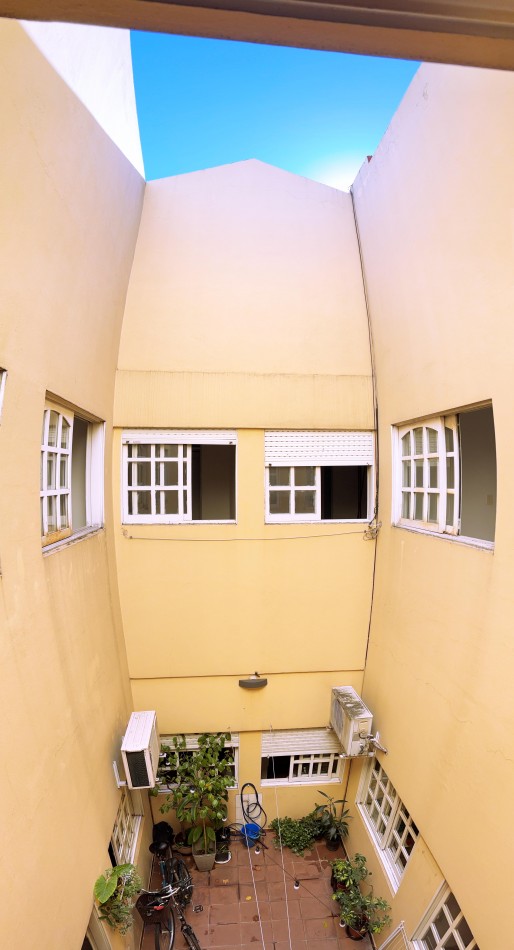 Apto Credito - PH 3 amb 2 baños completos 96,00m2 1er Piso u$s159000 Exp: $80.000
