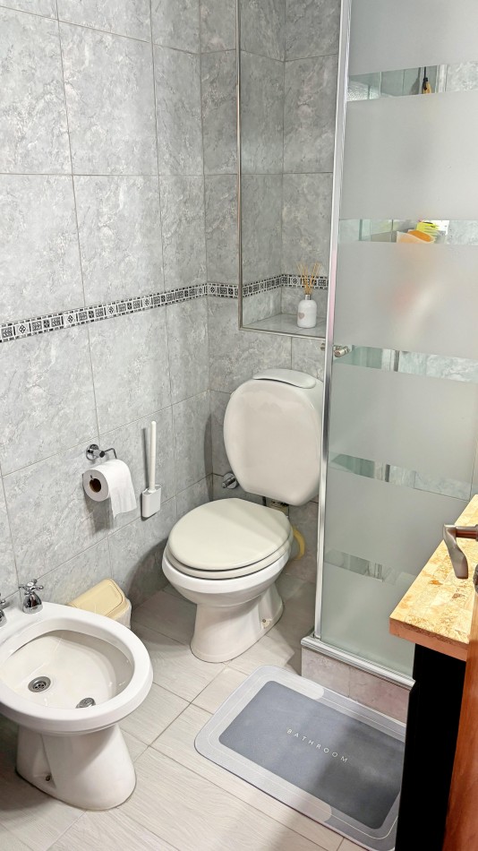 Apto Credito Parque Chacabuco Depto 2 Amb + Cochera Impecable Muy Luminoso u$s58000