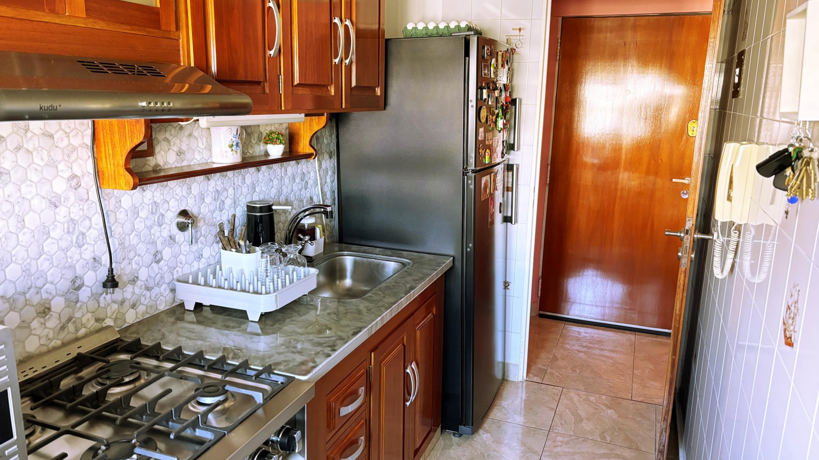 Apto Credito Parque Chacabuco Depto 2 Amb + Cochera Impecable Muy Luminoso u$s58000