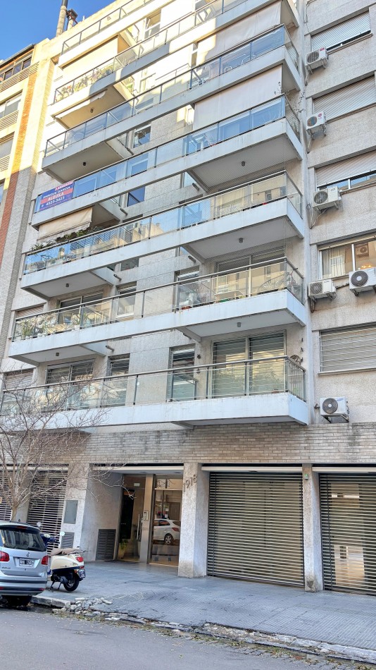 RESERVADO RESERADO RESERVADO RESERVADO Villa Urquiza a mts Subte Depto 3 amb 2 baños Balcon frente Pileta SUM Parrilla