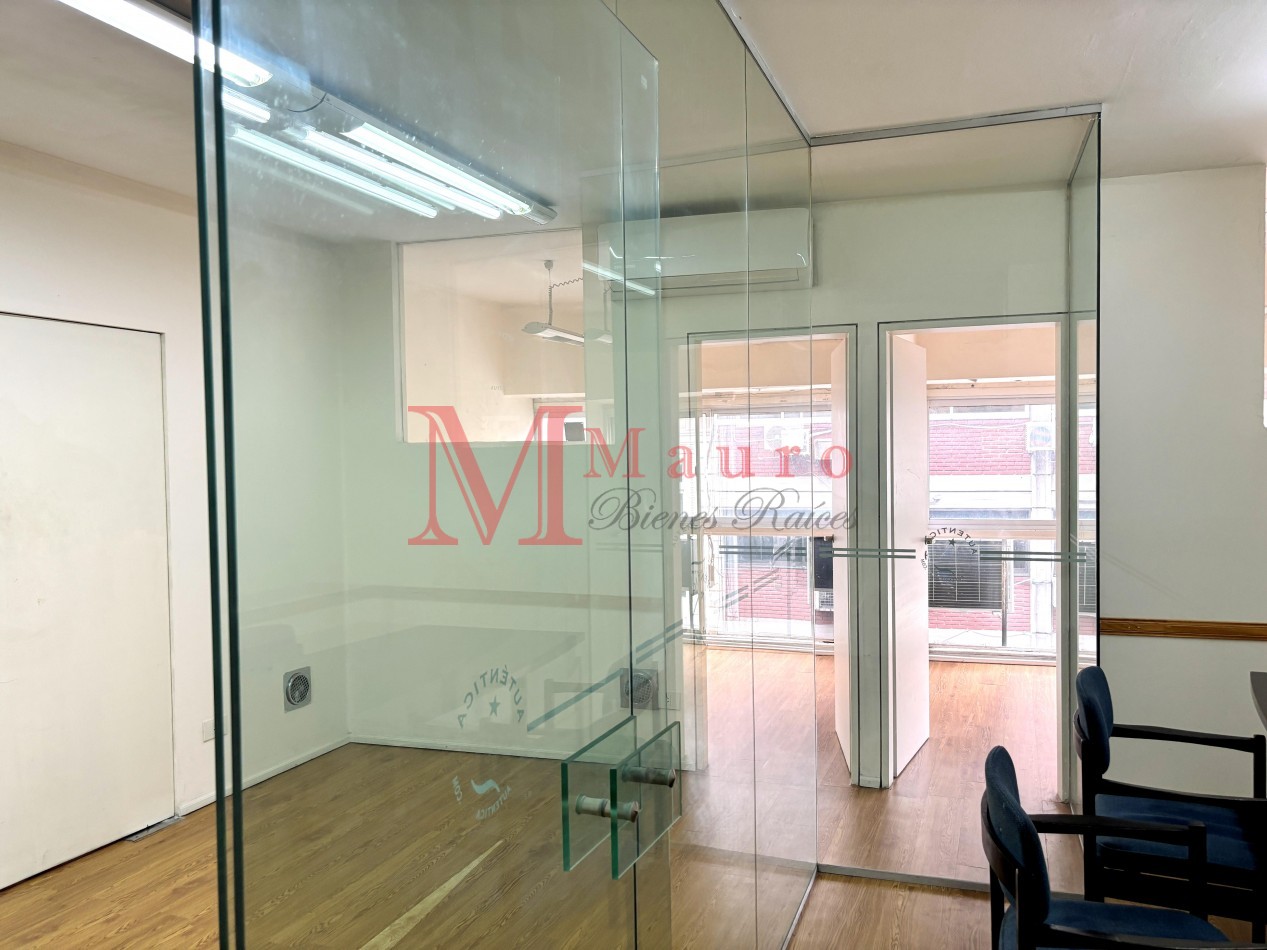 Oportunidad - Retiro - Piso Oficina al Frente Sup 98m2 u$s199.900