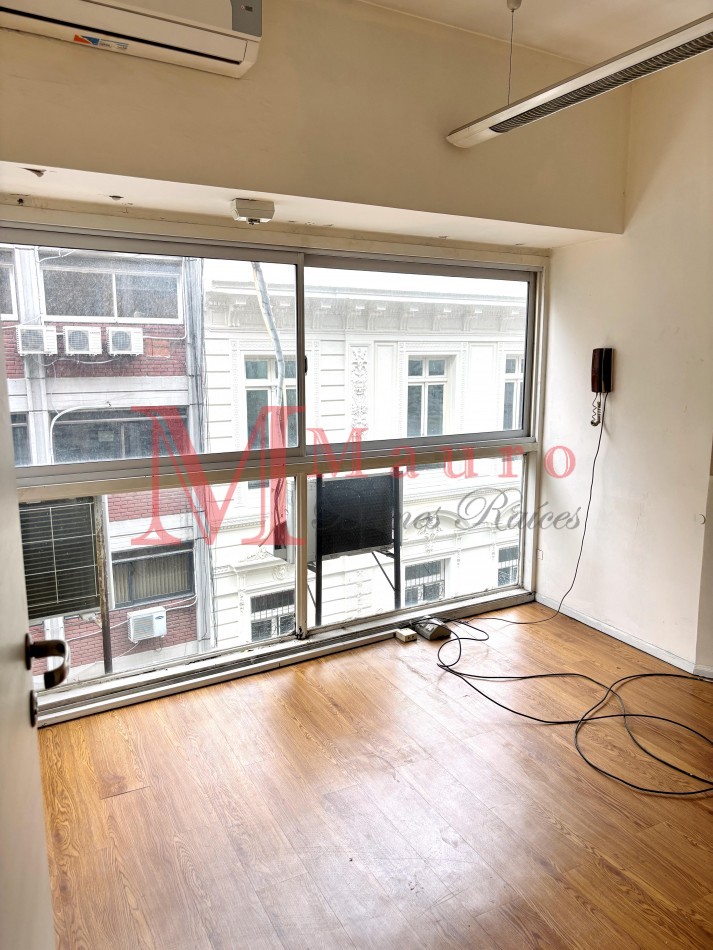 Oportunidad - Retiro - Piso Oficina al Frente Sup 98m2 u$s199.900