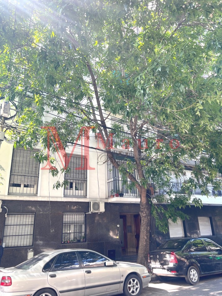 Caballito Aranguren al 500 Depto 3 ambientes u$s129.900 Baño y Toilette