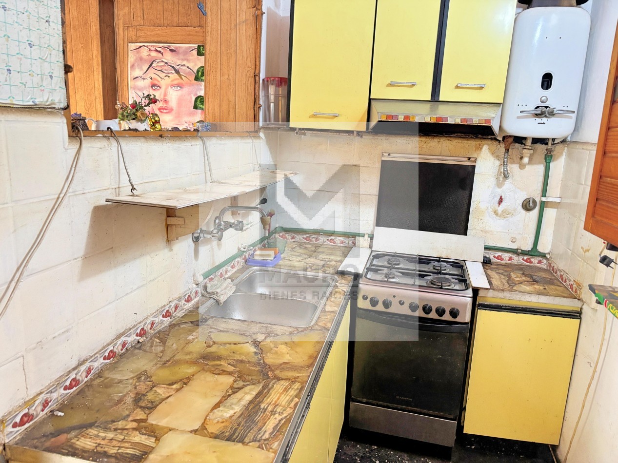 VENDIDO VENDIDO Saavedra PH 2 amb Patio y Terraza Exclusiva,Sup: 96m2 - TODO A RECICLAR u$s90.000 Sin Expensas