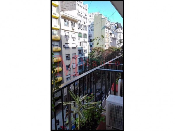 Venta Oficina de 230 m² 2 Cocheras Tribunales U$s 390.000.