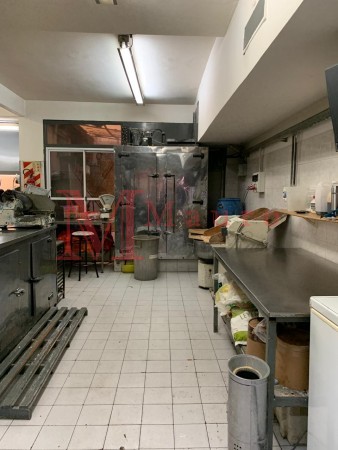 Venta Local 215 m² Totales - Subsuelo - Microcentro