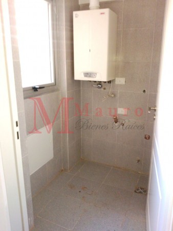 Ambiente Divisible 37 m² Lavadero m del Subte Línea B U$s109.000 V. Urquiza