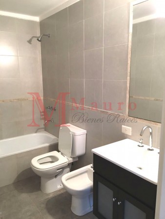 Ambiente Divisible 37 m² Lavadero m del Subte Línea B U$s109.000 V. Urquiza