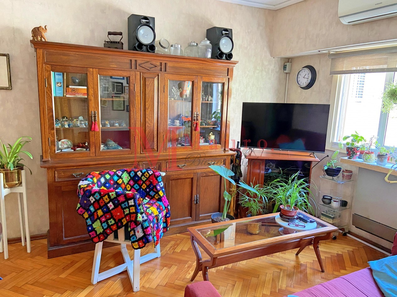 Almagro Rivadavia 4000 Depto 4 ambientes u$s125000