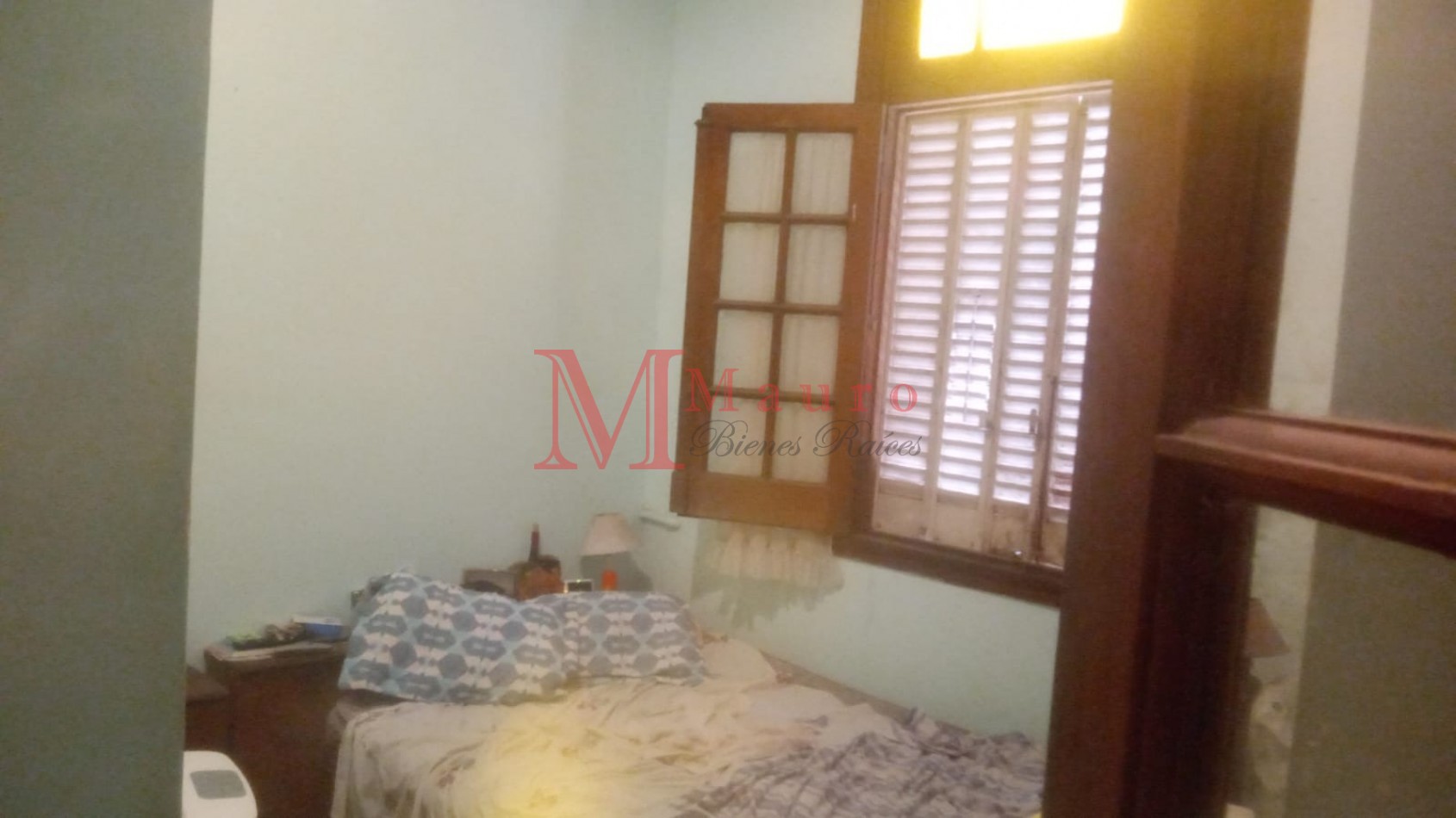 PATERNAL PH 4 AMB Frente Patio Terraza 2 Baños a Reciclar u$s190.000