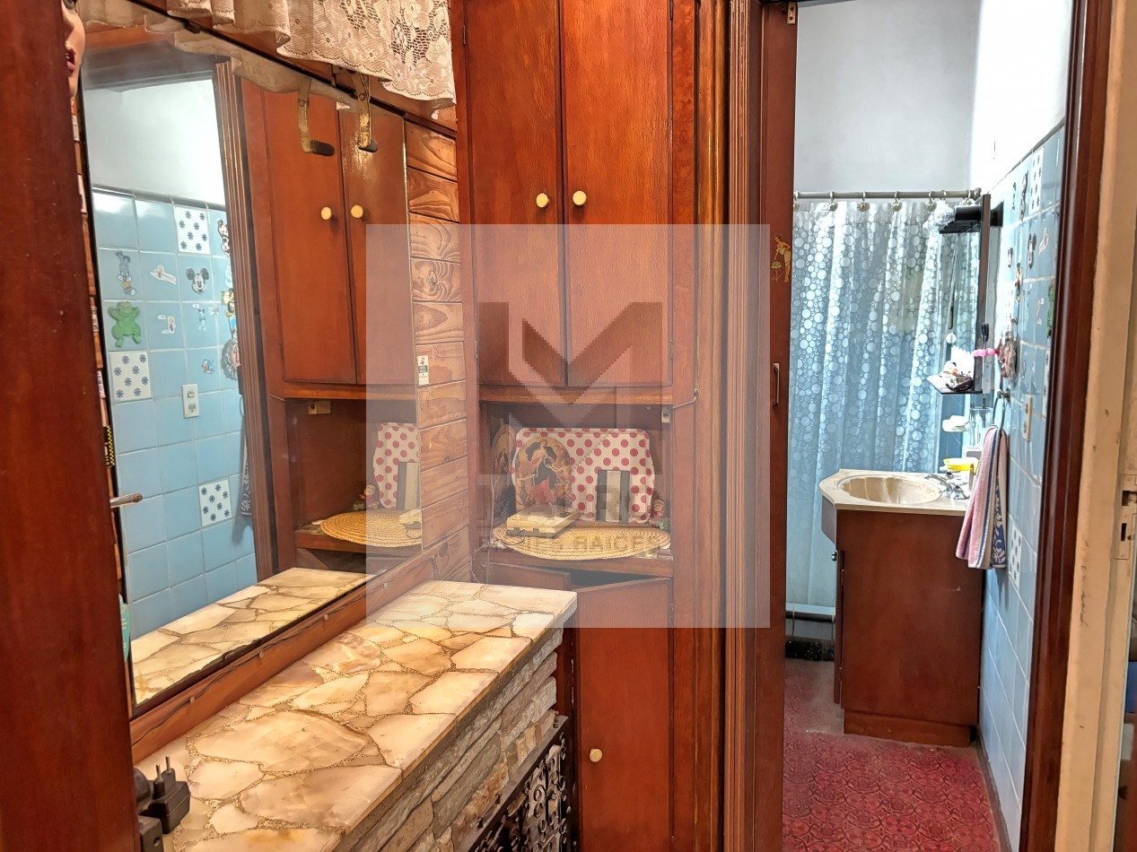 VENDIDO VENDIDO Saavedra PH 2 amb Patio y Terraza Exclusiva,Sup: 96m2 - TODO A RECICLAR u$s90.000 Sin Expensas