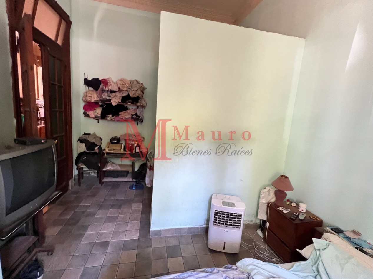 PATERNAL PH 4 AMB Frente Patio Terraza 2 Baños a Reciclar u$s190.000