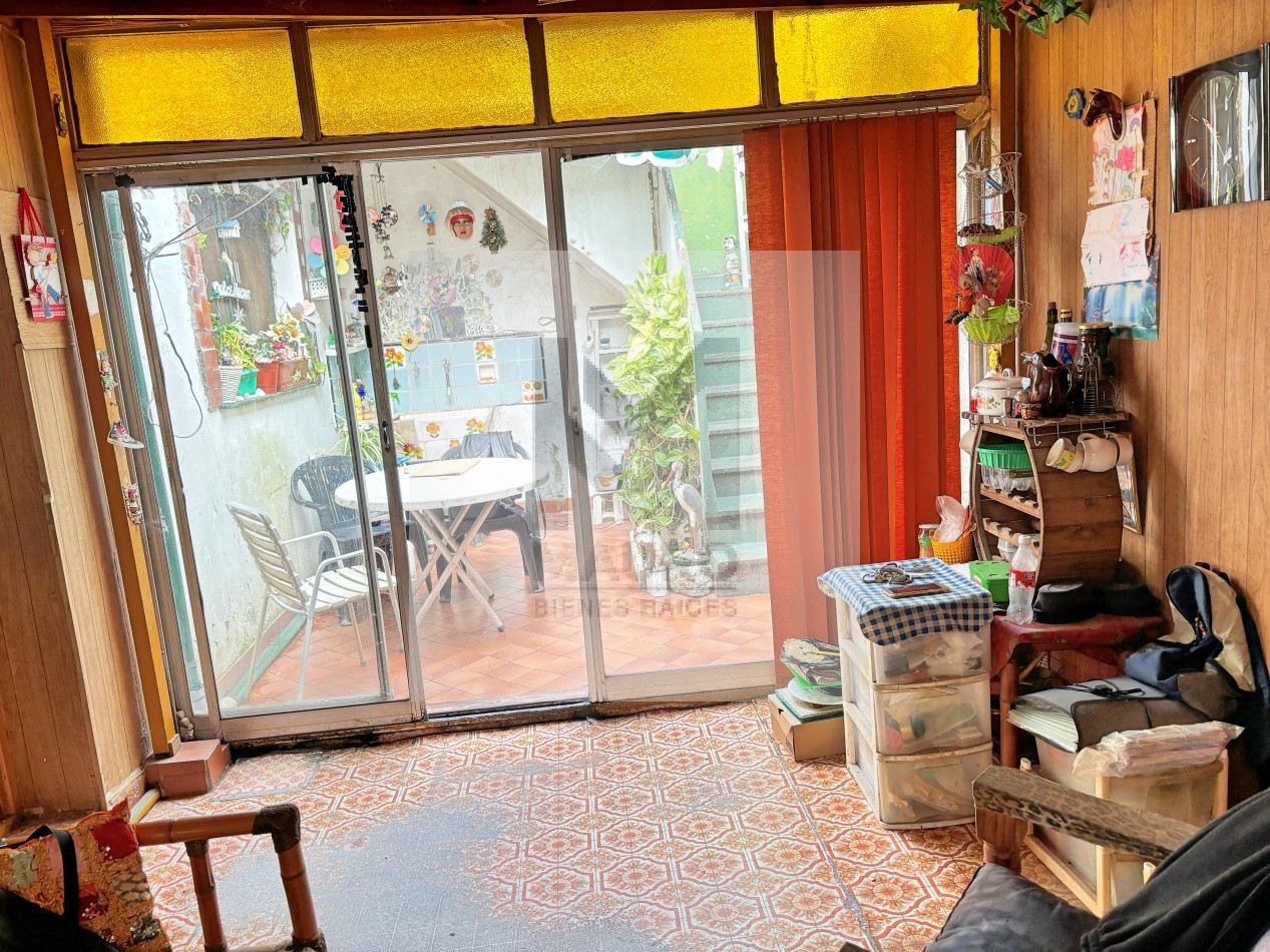 VENDIDO VENDIDO Saavedra PH 2 amb Patio y Terraza Exclusiva,Sup: 96m2 - TODO A RECICLAR u$s90.000 Sin Expensas