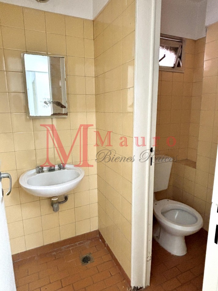 Oportunidad - Retiro - Piso Oficina al Frente Sup 98m2 u$s199.900
