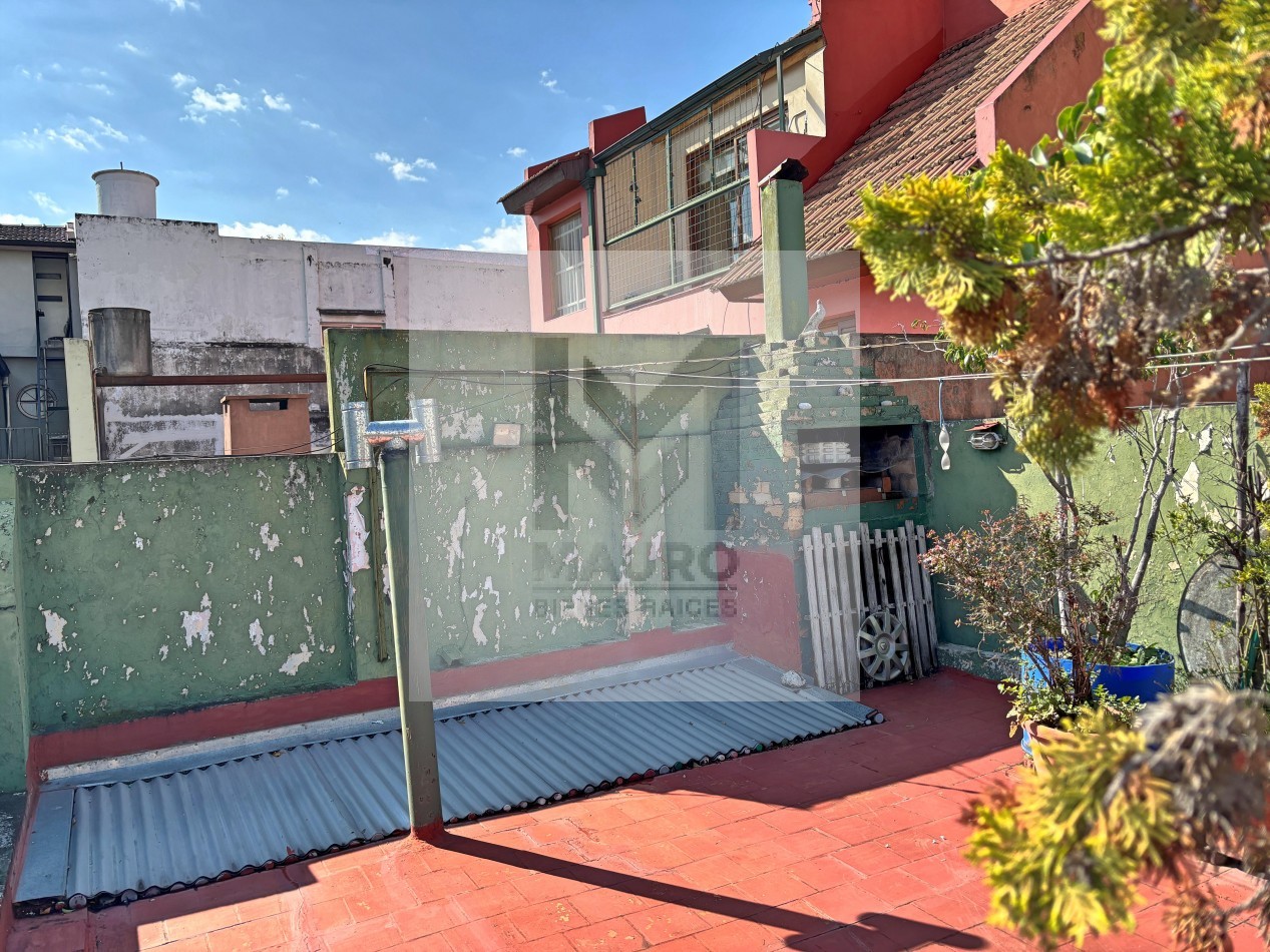 VENDIDO VENDIDO Saavedra PH 2 amb Patio y Terraza Exclusiva,Sup: 96m2 - TODO A RECICLAR u$s90.000 Sin Expensas